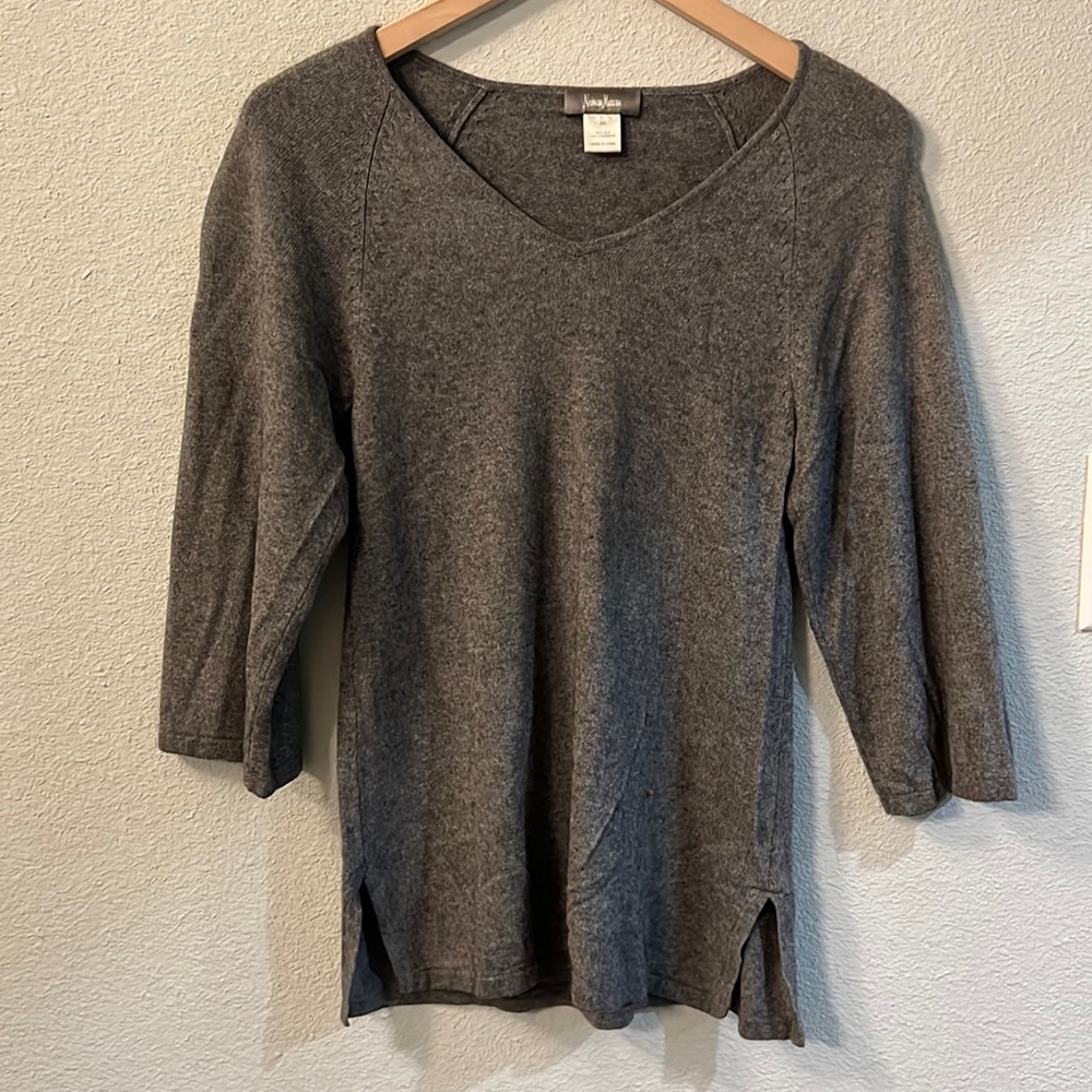 Neimen Marcus Grey Cashmere Tunic Top